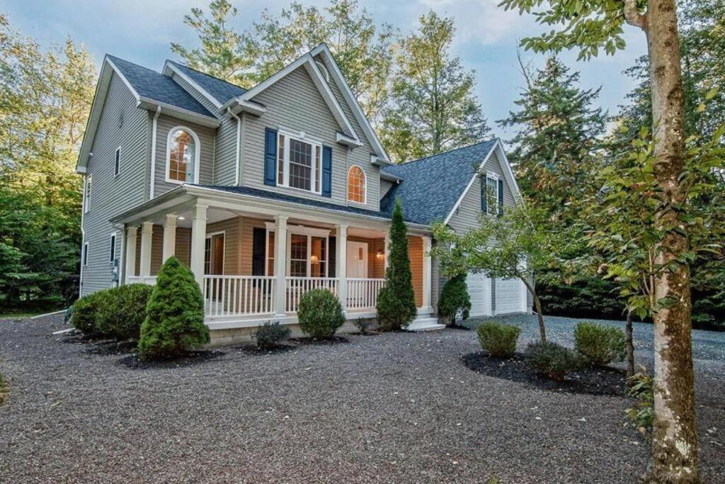 Luxury 4 Bedroom House In Pocono Mountains In Golf Course Near Lake Tobyhanna Extérieur photo